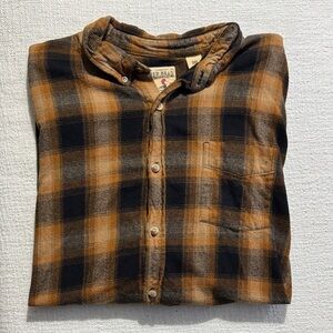 Cabella’s RedHead Men’s Flannel Button Down